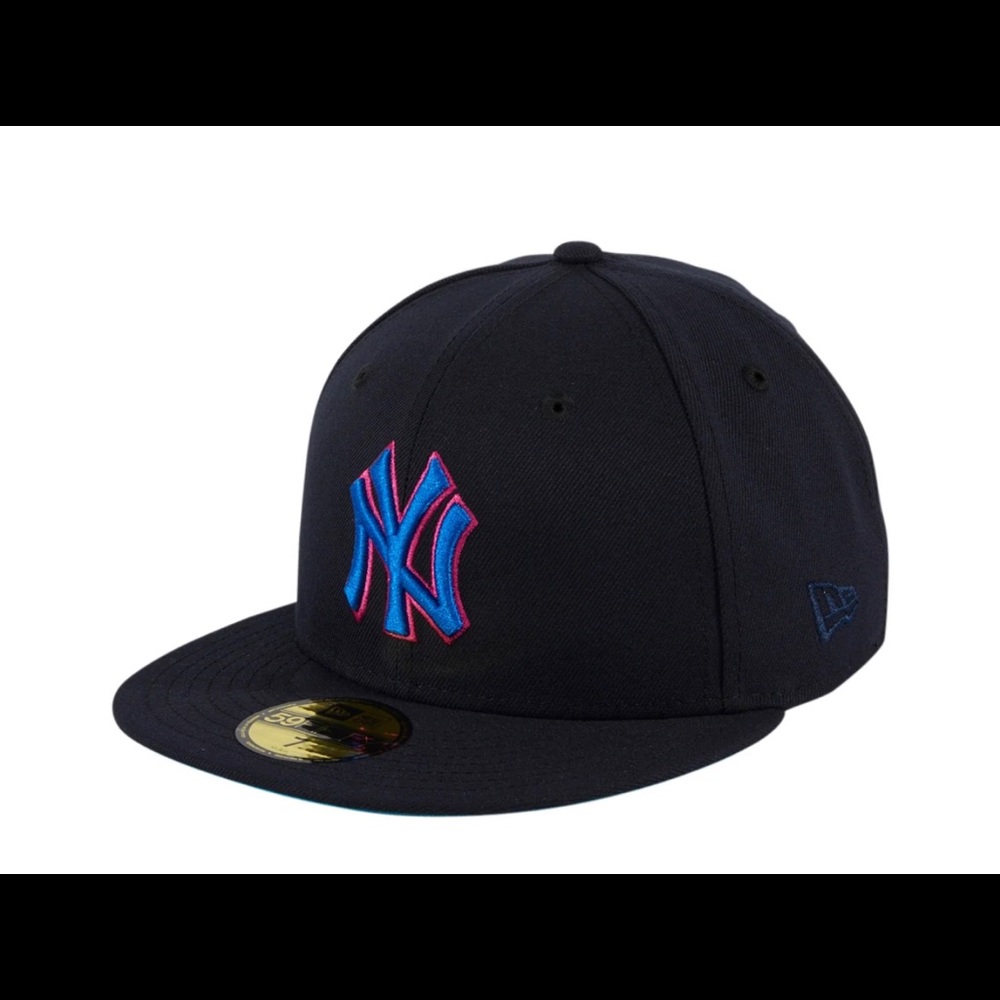 Yankees hat cyber punk collection NEW